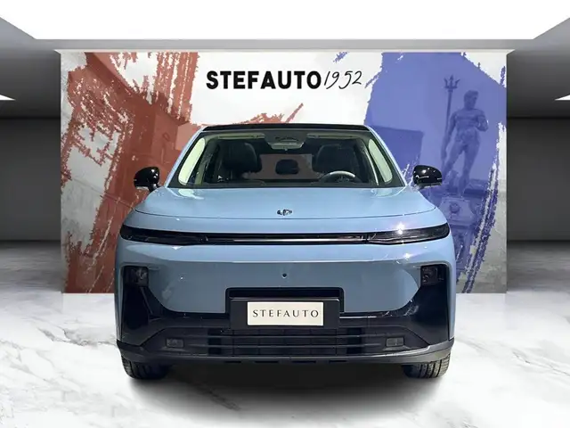 Leapmotor B10 view 4