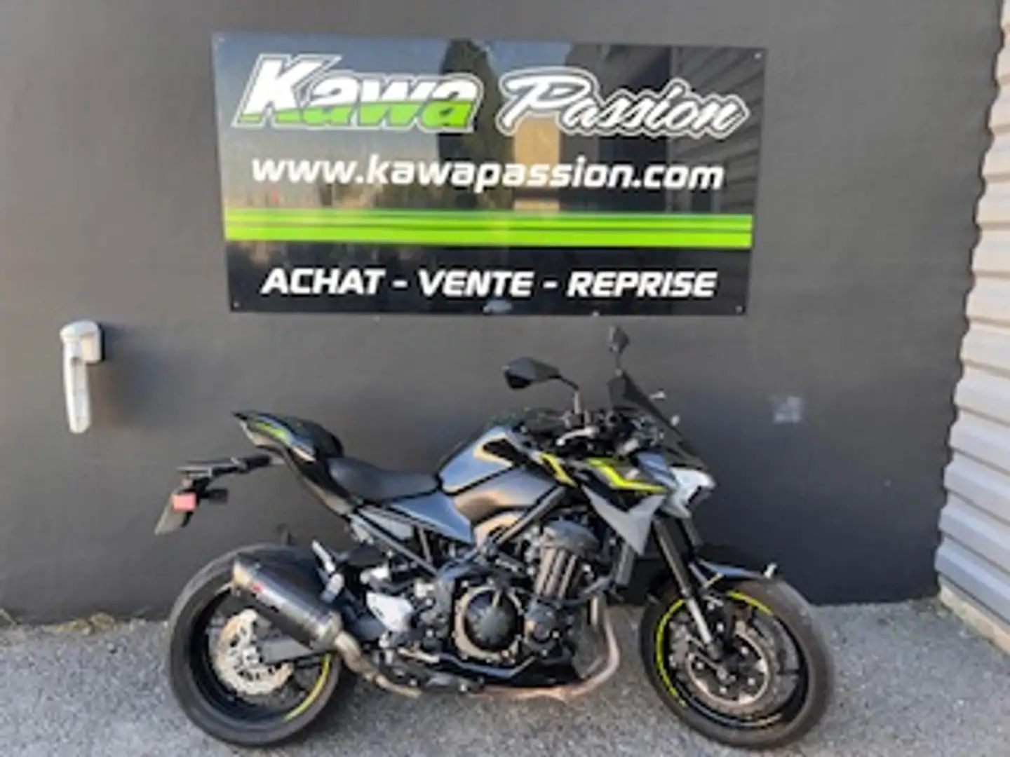 Kawasaki Z 900 Negru - 2