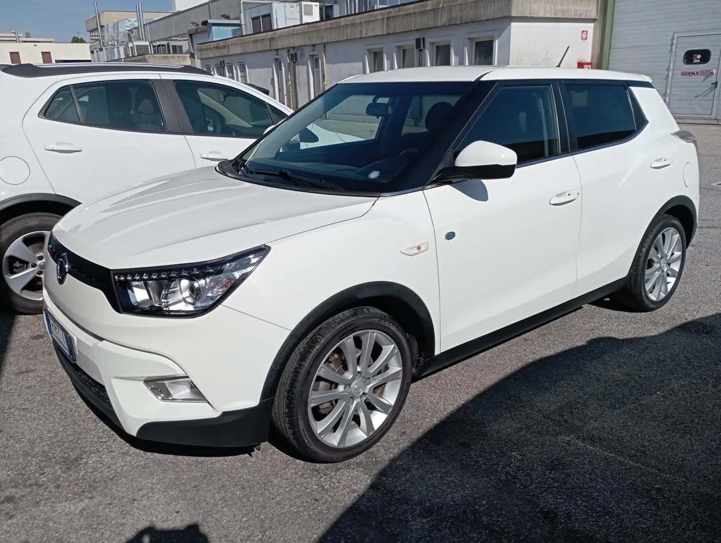 SsangYong Tivoli 1.6d 2WD Be Visual Blanc - 2