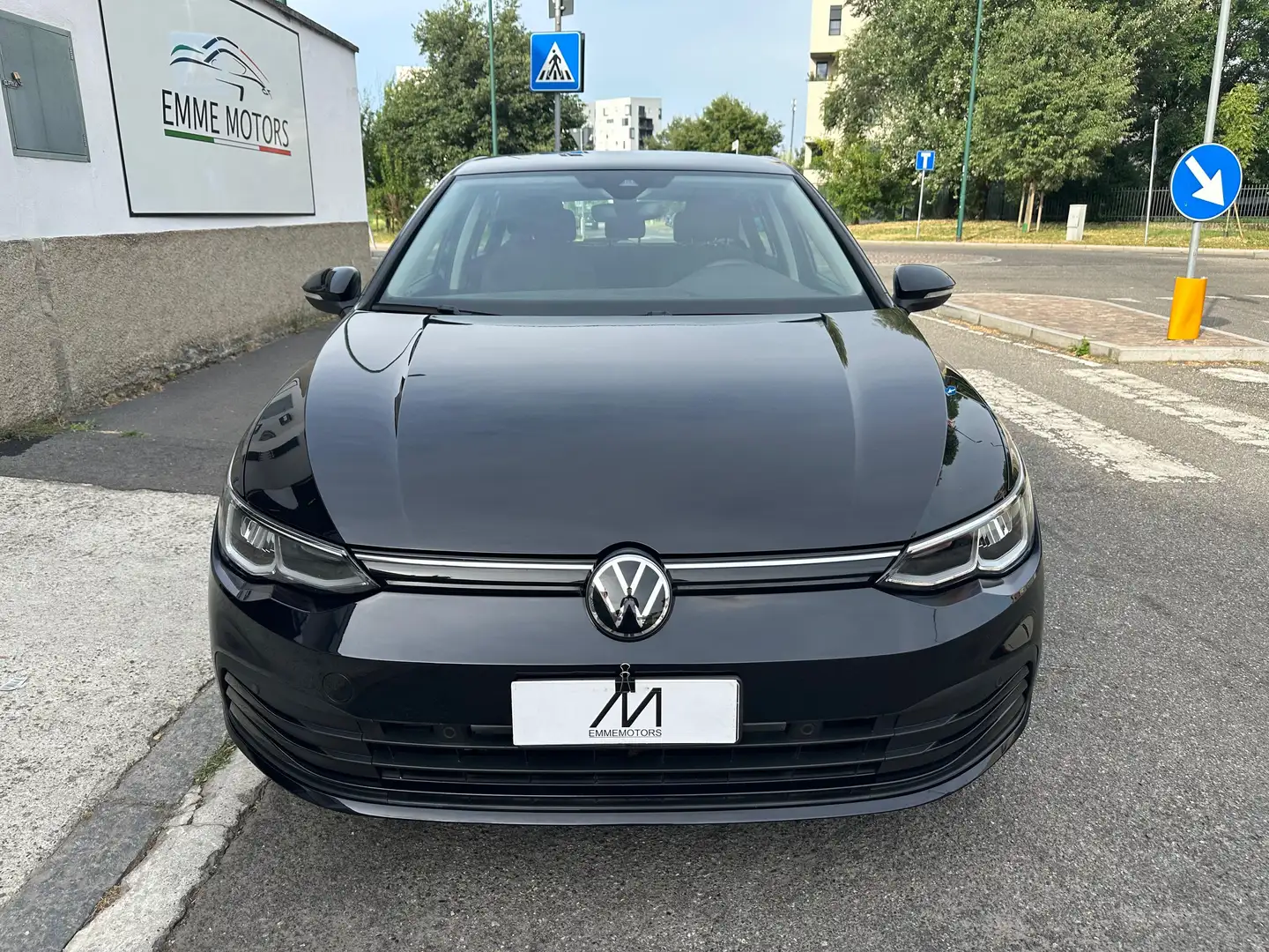 Volkswagen Golf 1.0 etsi evo Life 110cv - AUT/PDC/LED/CARPLAY Nero - 2
