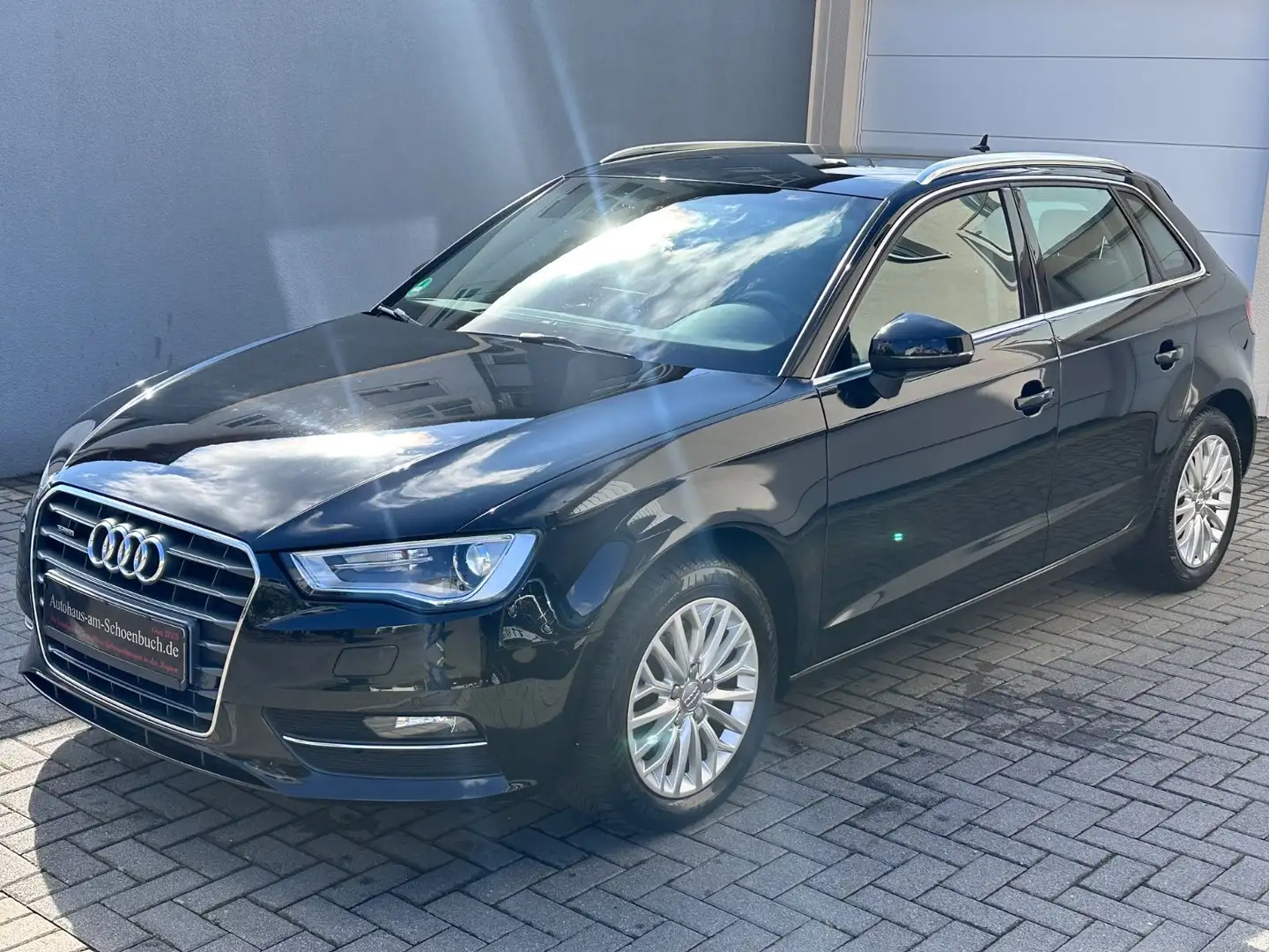 Audi A3 1.8 180PS Quattro S-Tronic*50.000Km*2.Hand* Schwarz - 1