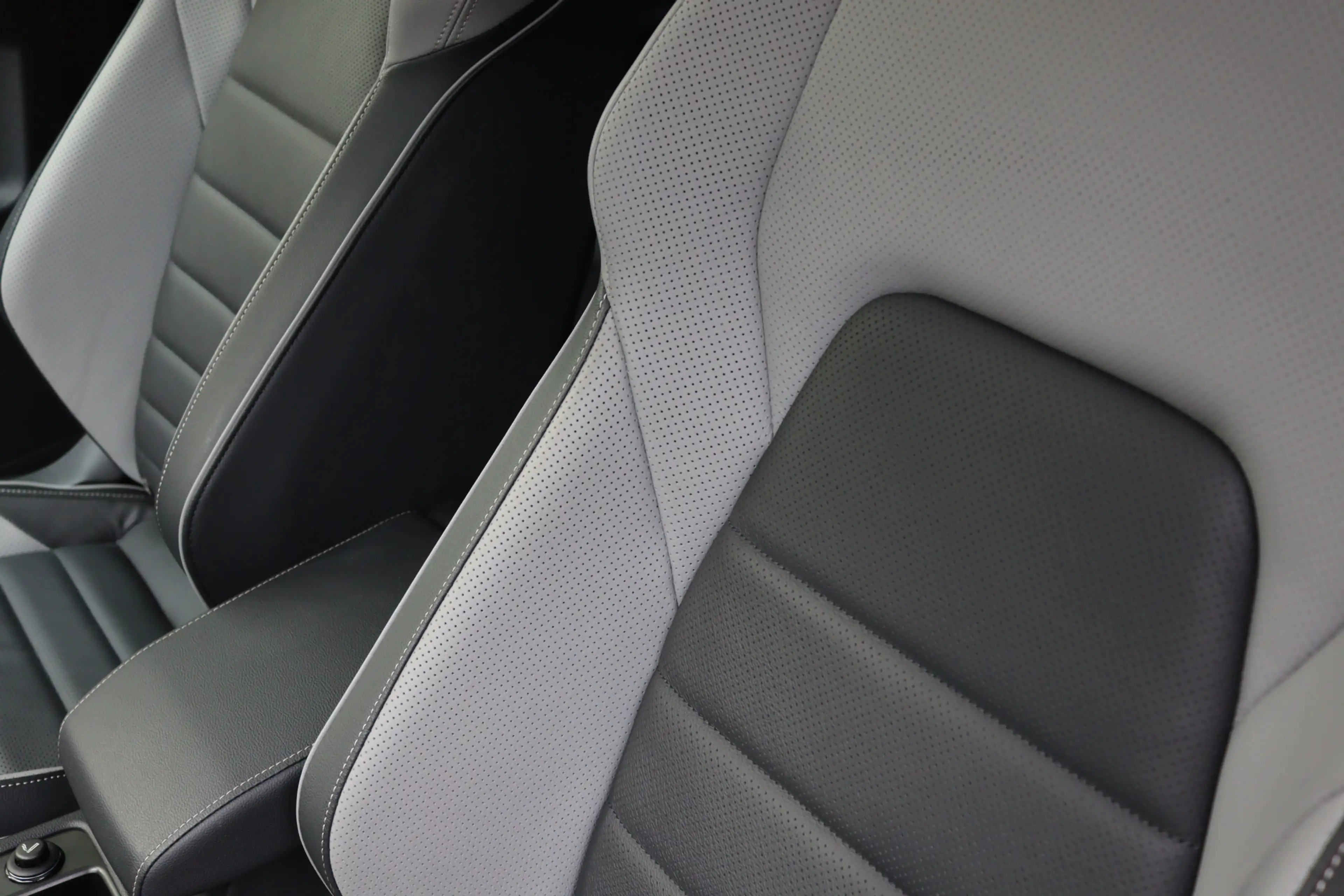 Volkswagen Golf GTE 1.5 eHybrid 272pk Pano/Leder/IQ.Light/360/Headup/D — photo 31