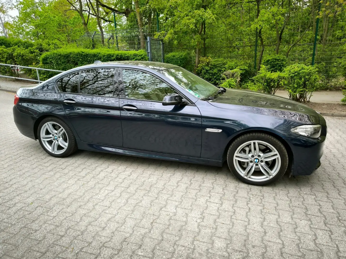 BMW 535 535i Sport-Aut. Синій - 1