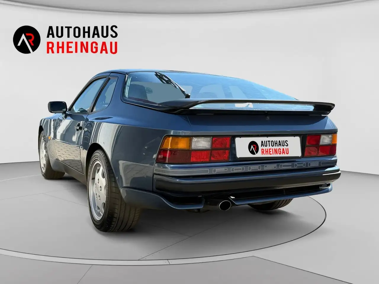 Porsche 944 Turbo, foto 3