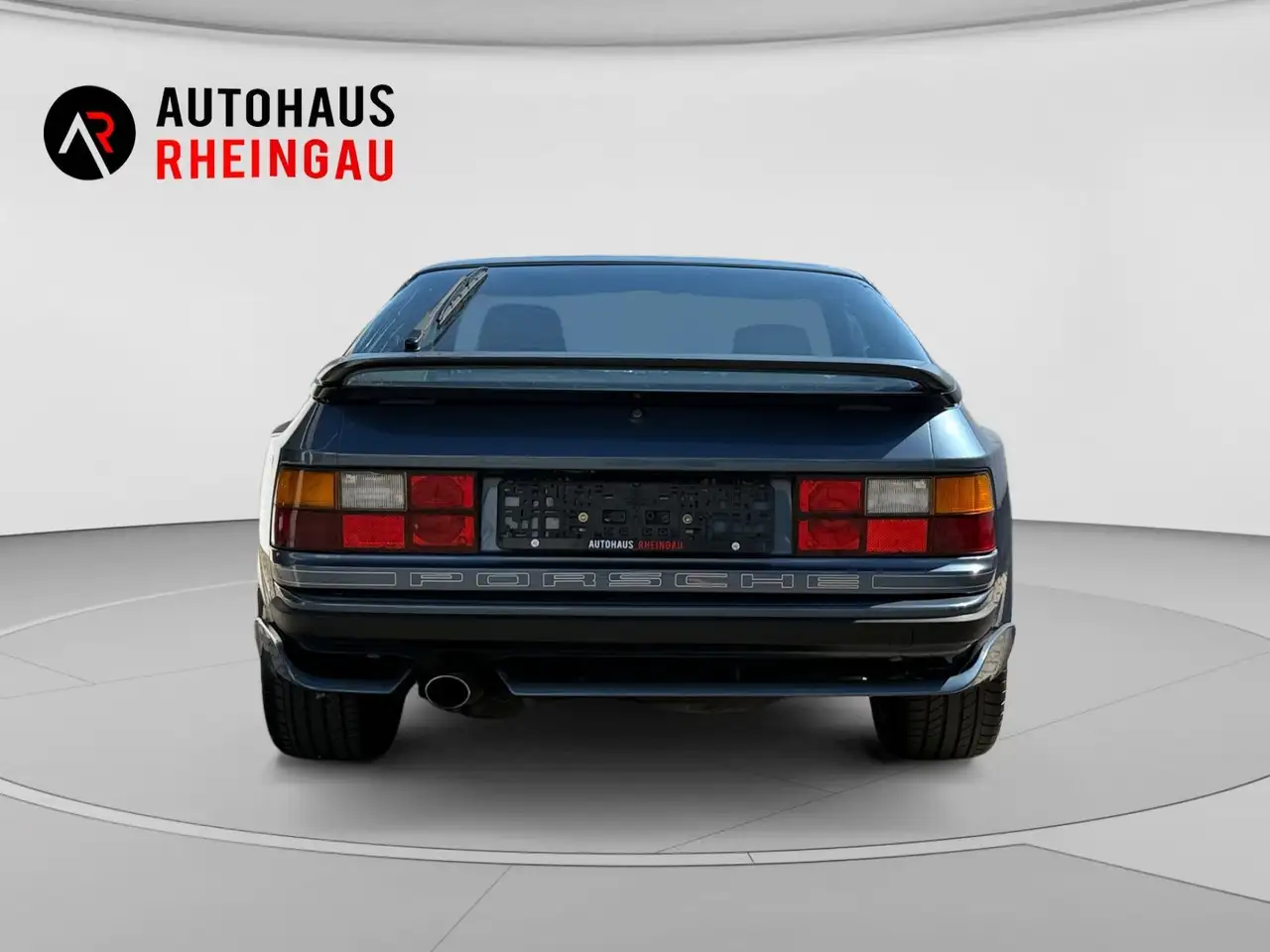 Porsche 944 Turbo, foto 4