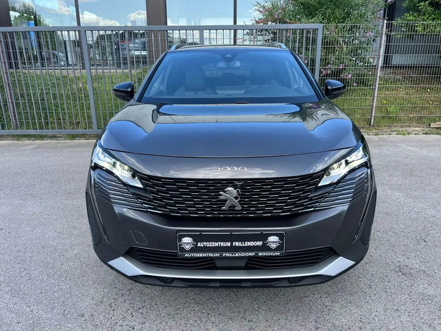 Peugeot 5008 Hybrid 136 Allure Pack GT  7 SITZER/KAMERA! Grau - 2