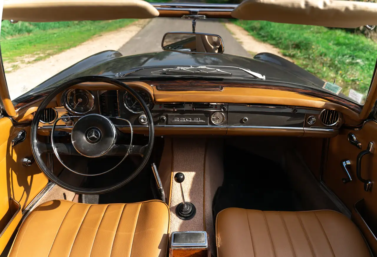 Mercedes-Benz SL 230 Pagode, foto 3