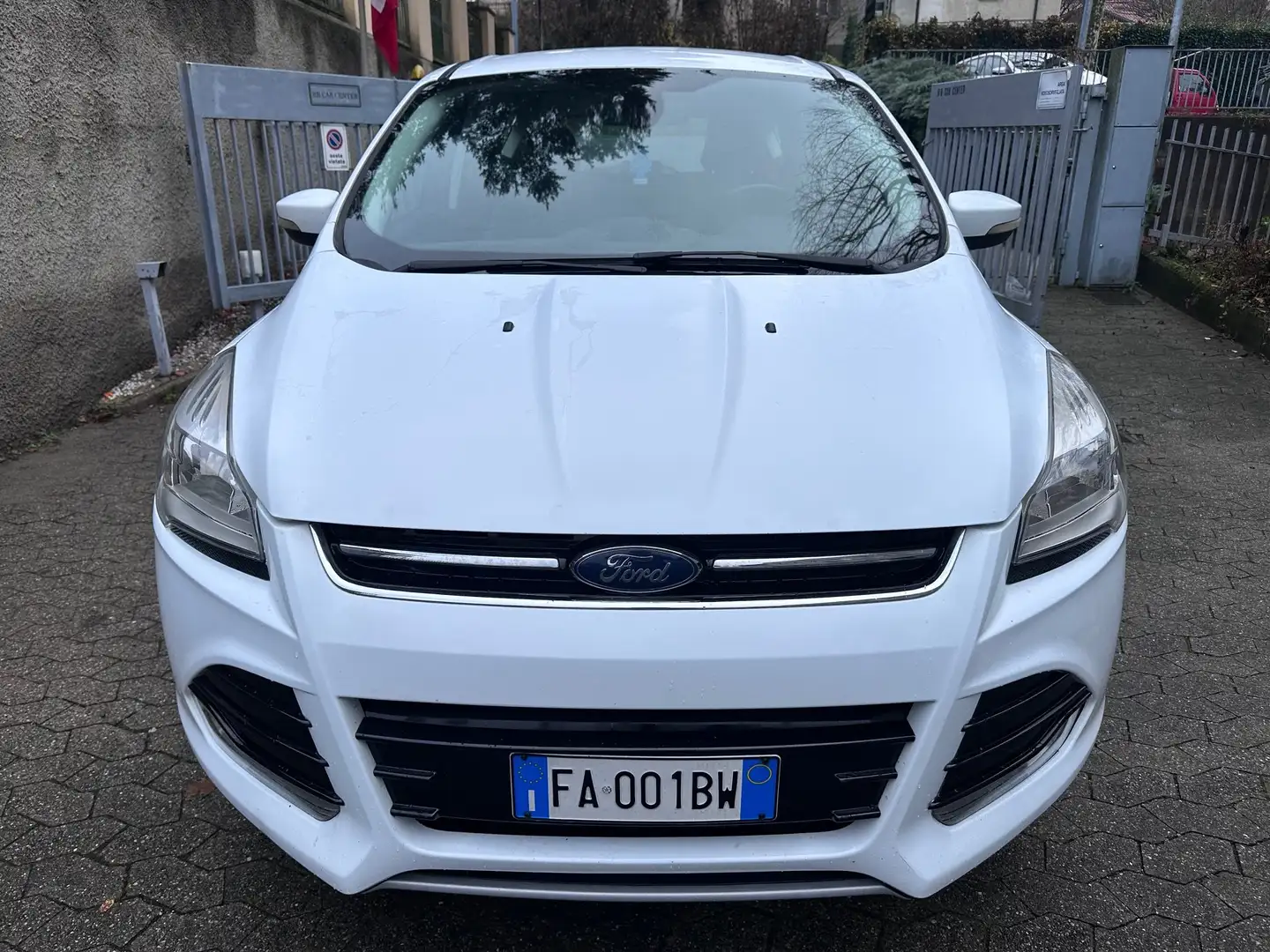Ford Kuga 2.0 TDCi 150CV Titanium 4WD*EURO6*CERCHI - 2
