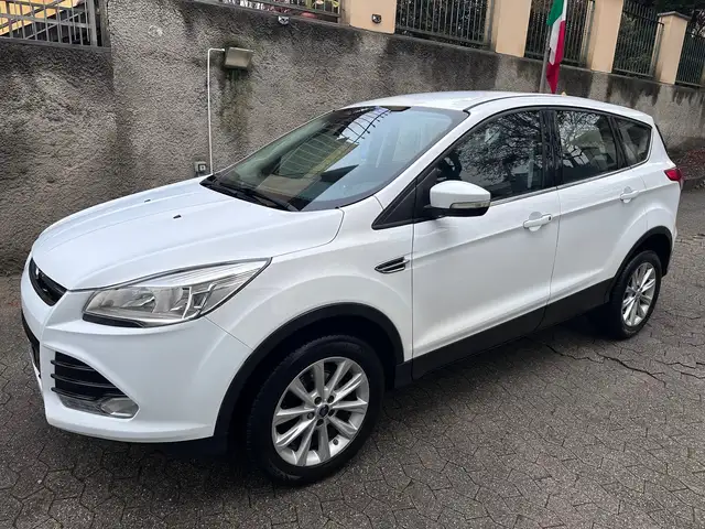 Ford Kuga 2.0 TDCi 150CV Titanium 4WD*EURO6*CERCHI