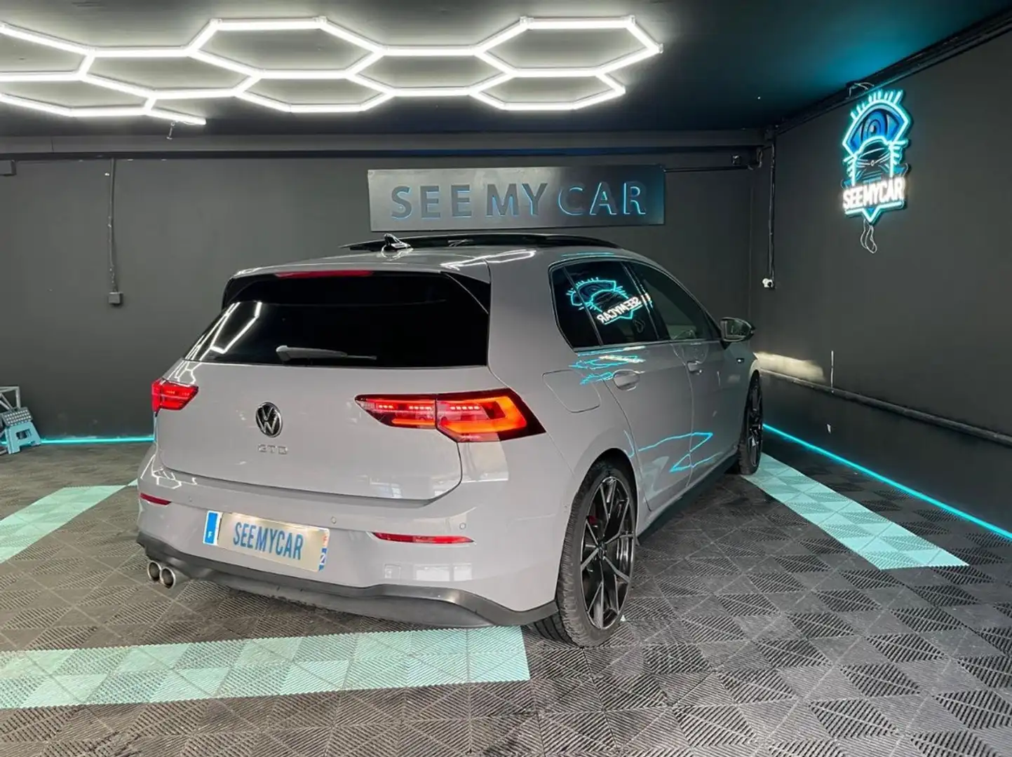 Volkswagen Golf GTD Grau - 2