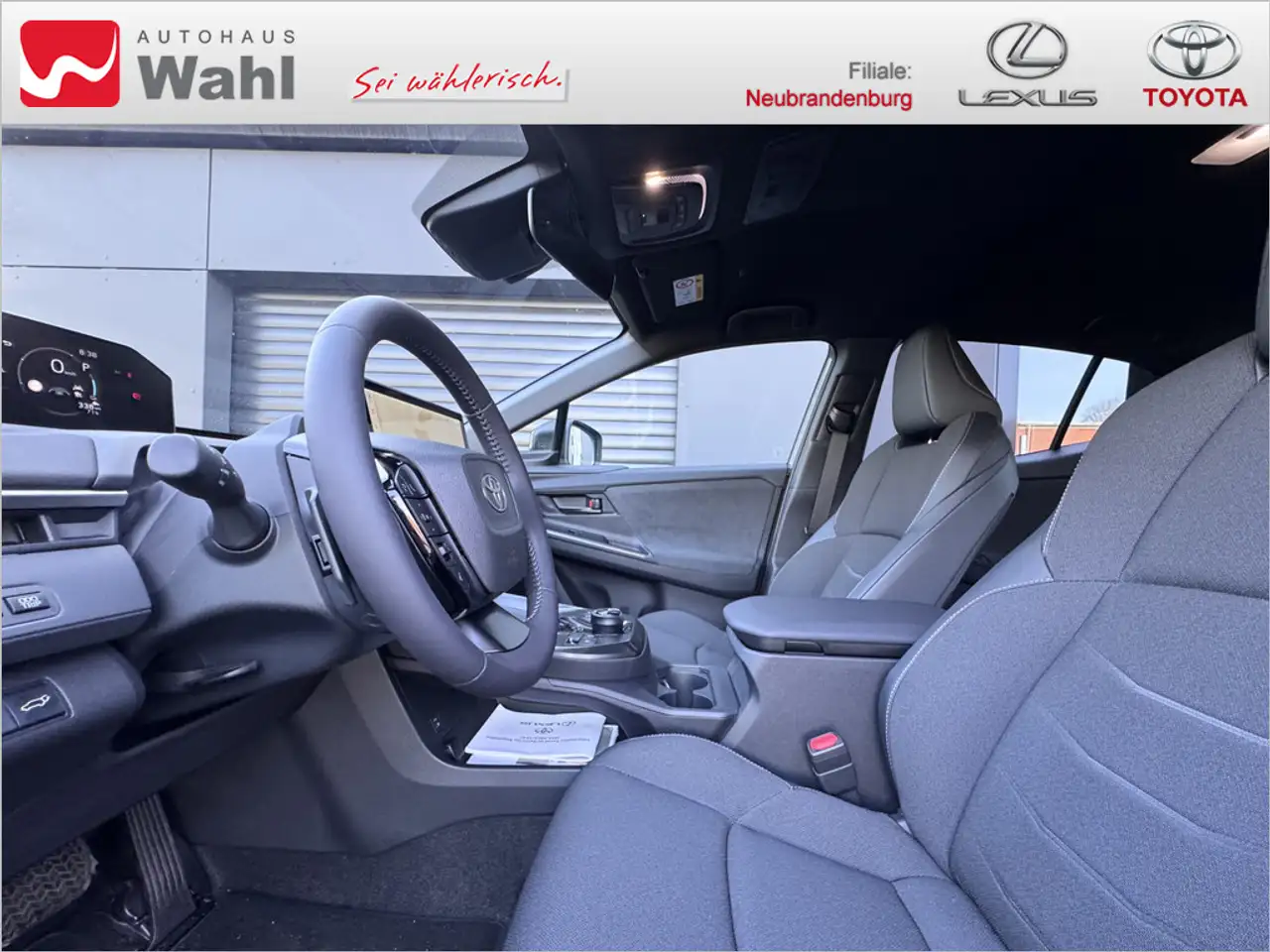 Toyota C-HR+ 165 kW Teamplayer 11
