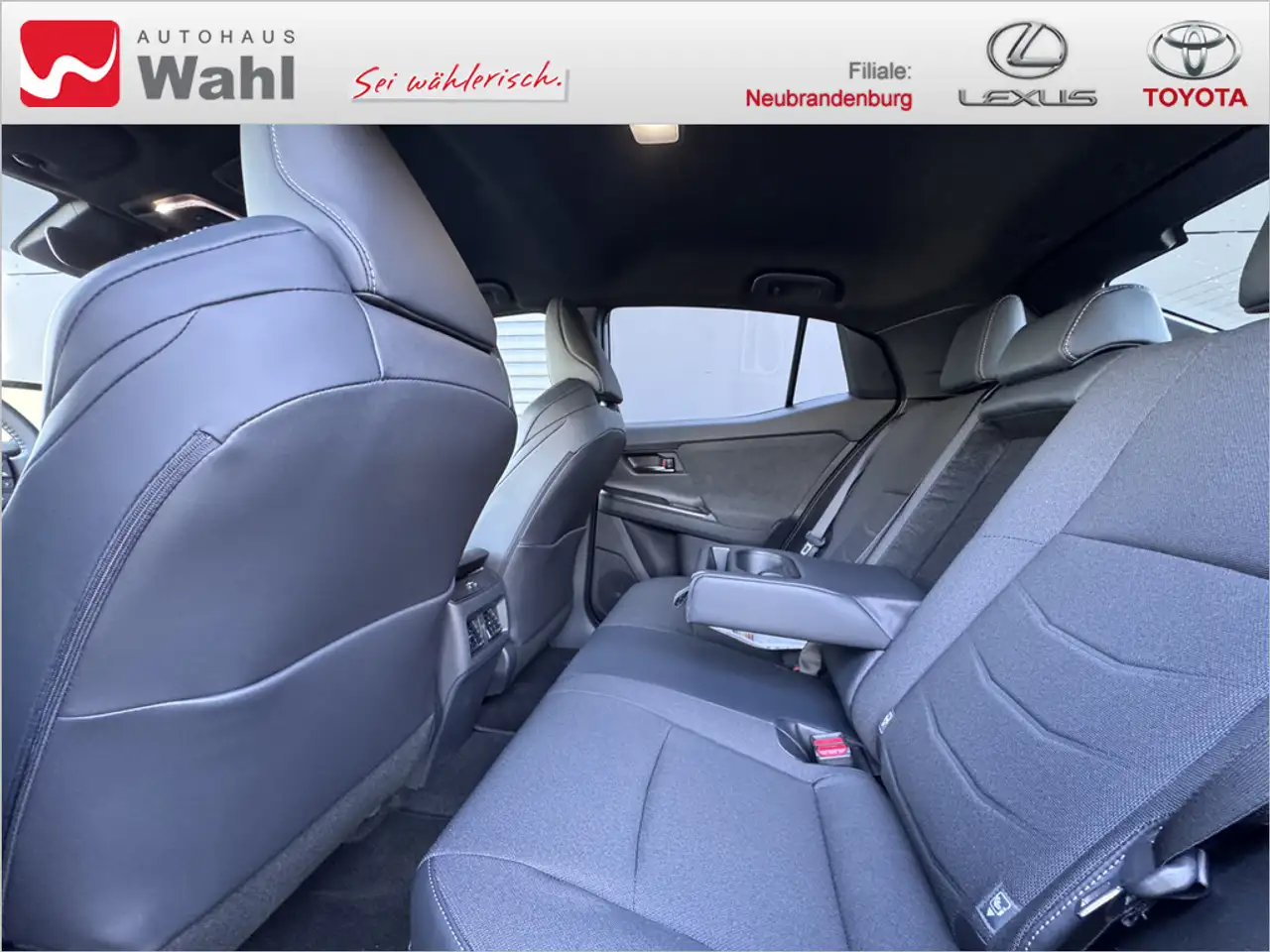 Toyota C-HR+ 165 kW Teamplayer 8