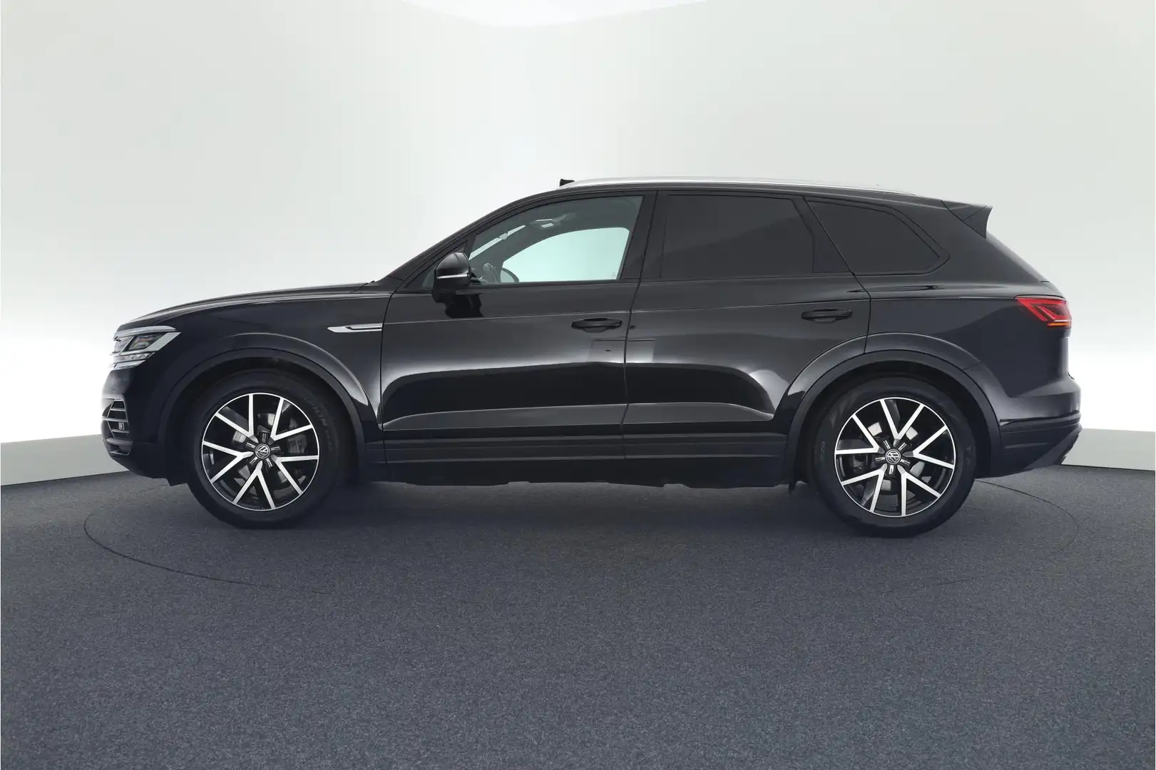 Volkswagen Touareg Grijs Kenteken 3.0 TDI 286pk DSG 4Motion Trekhaak Negru - 2