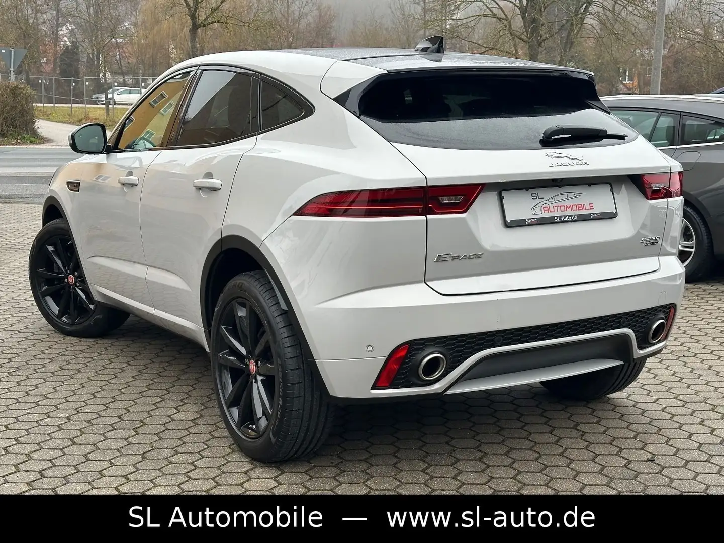 Jaguar E-Pace E-PACE R-Dynamic S AWD Grau - 2