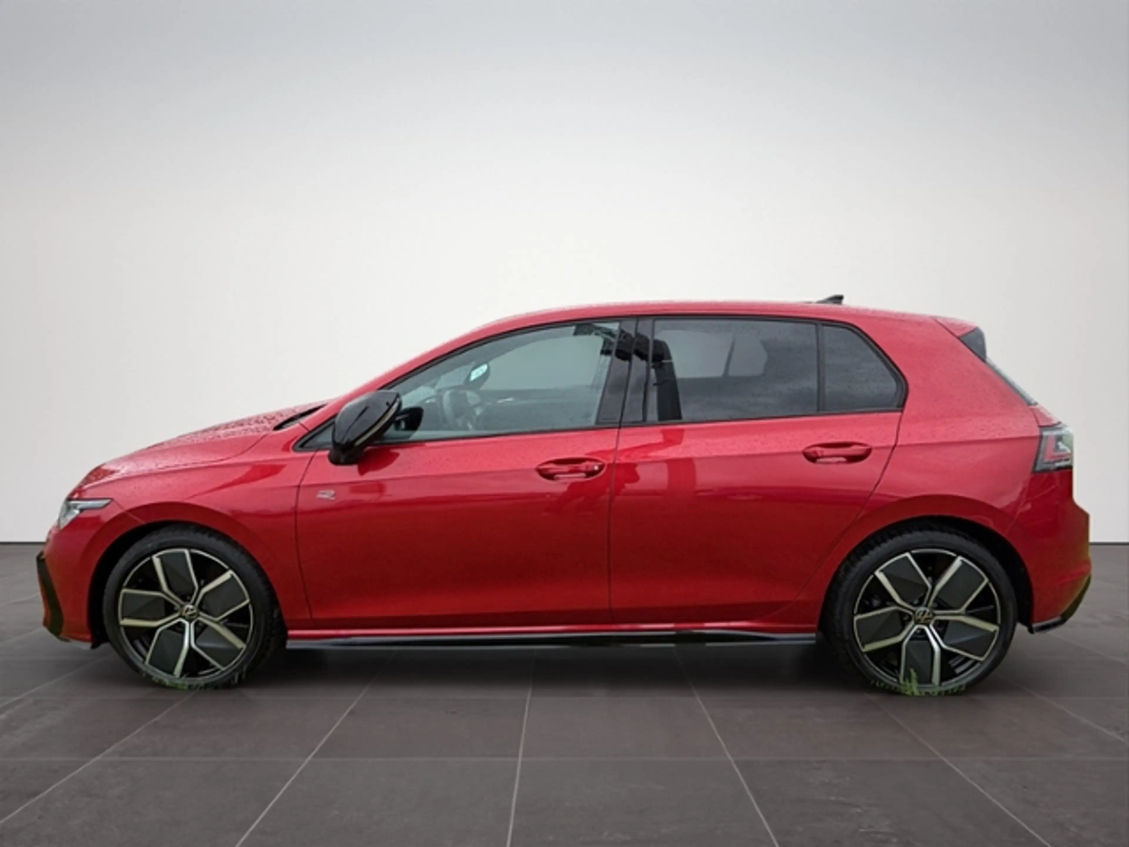 Volkswagen Golf R -Line Black Style HK Sound 1,5 l eTSI OPF 110 kW — photo 4