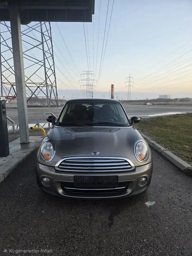 MINI Cooper 1,6 benzin 122PS Grau - 2