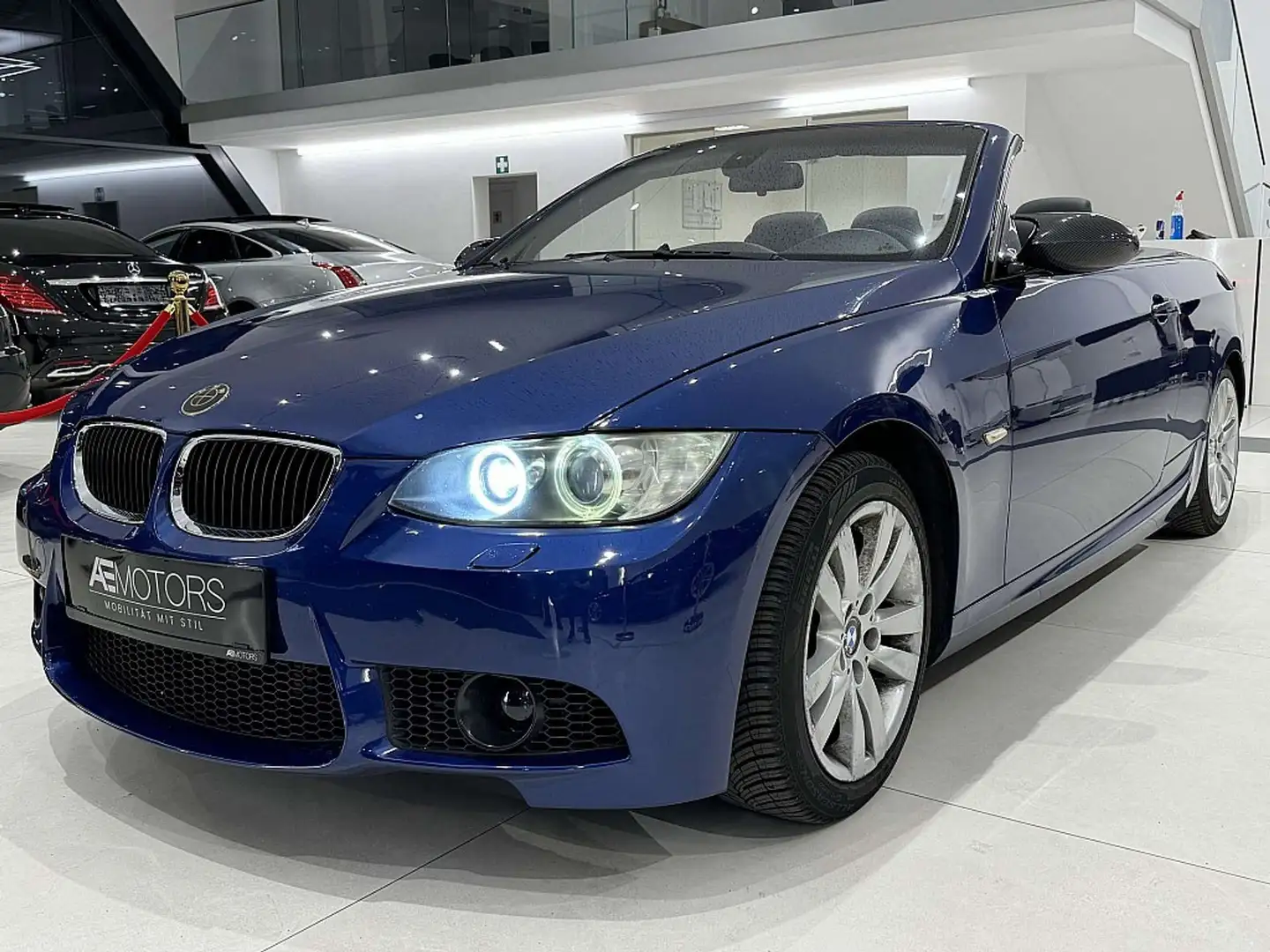 BMW 335 i Cabrio Aut. // M-PAKET AB WERK *GARANTIE // K... Blau - 1