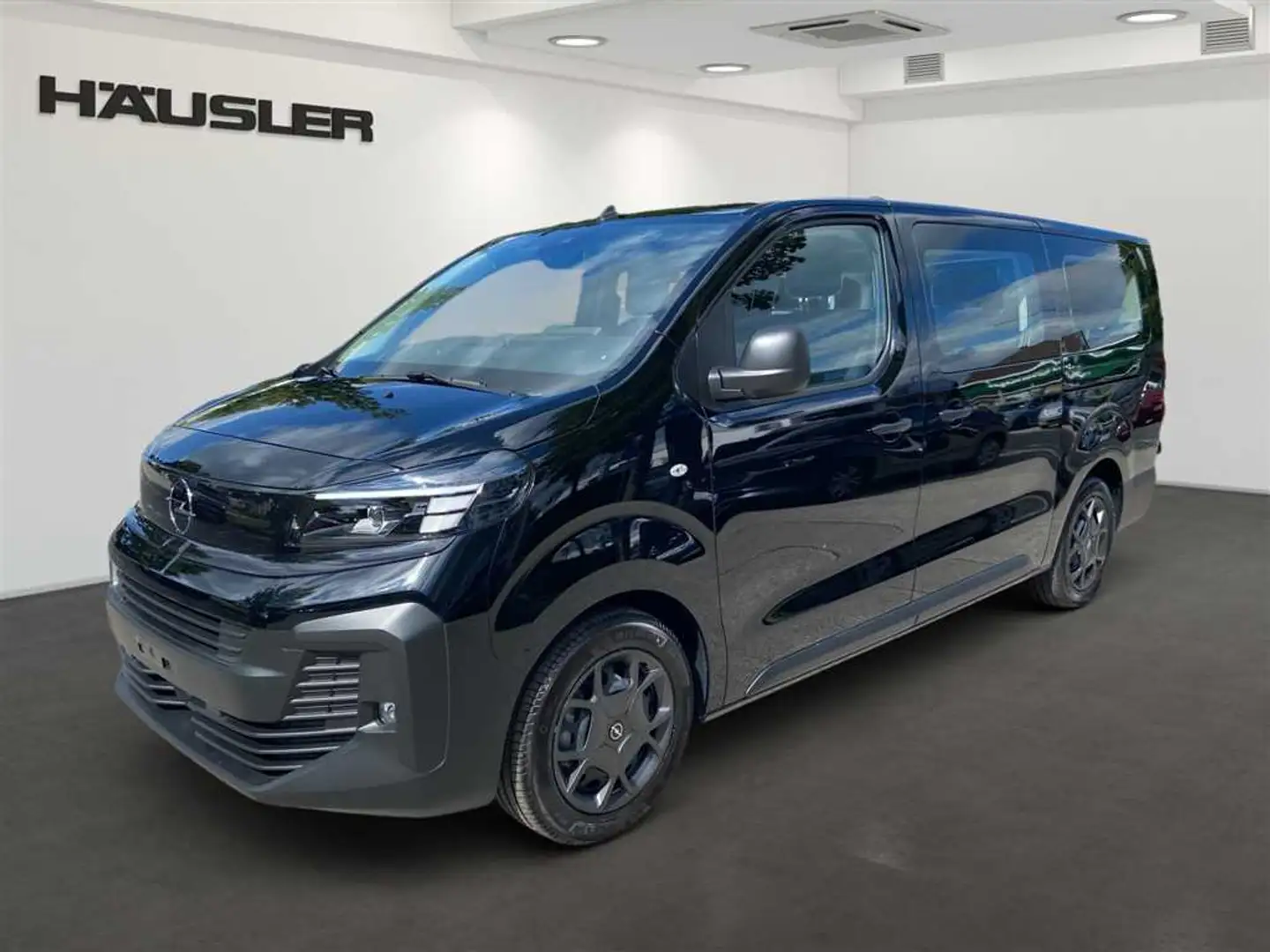 Opel Vivaro Kombi XL Automatik 9-Sitzer *Navi* *Kamera* *PDC* Noir - 1