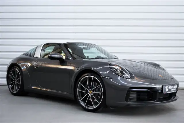 Porsche 992 911 Targa 4+Nur.6.600km+Approved+Keyless+Kamera