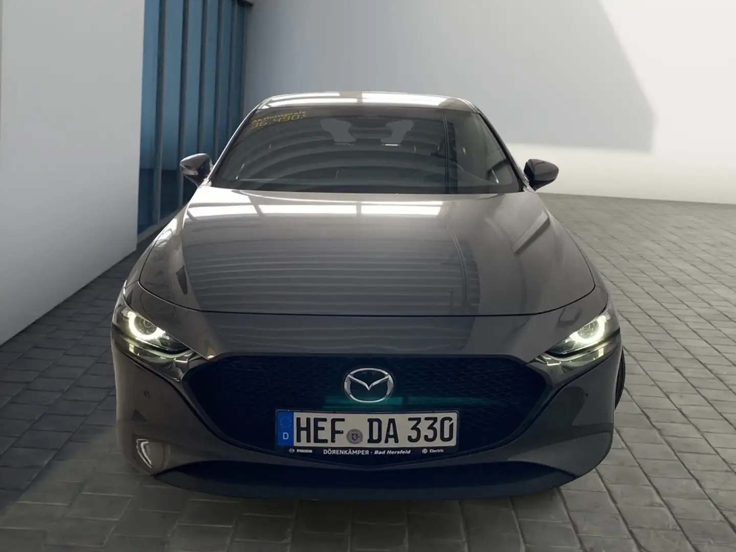 Mazda 3 2.0L Exclusive-Line Design- & Driver Assistance So Šedá - 2