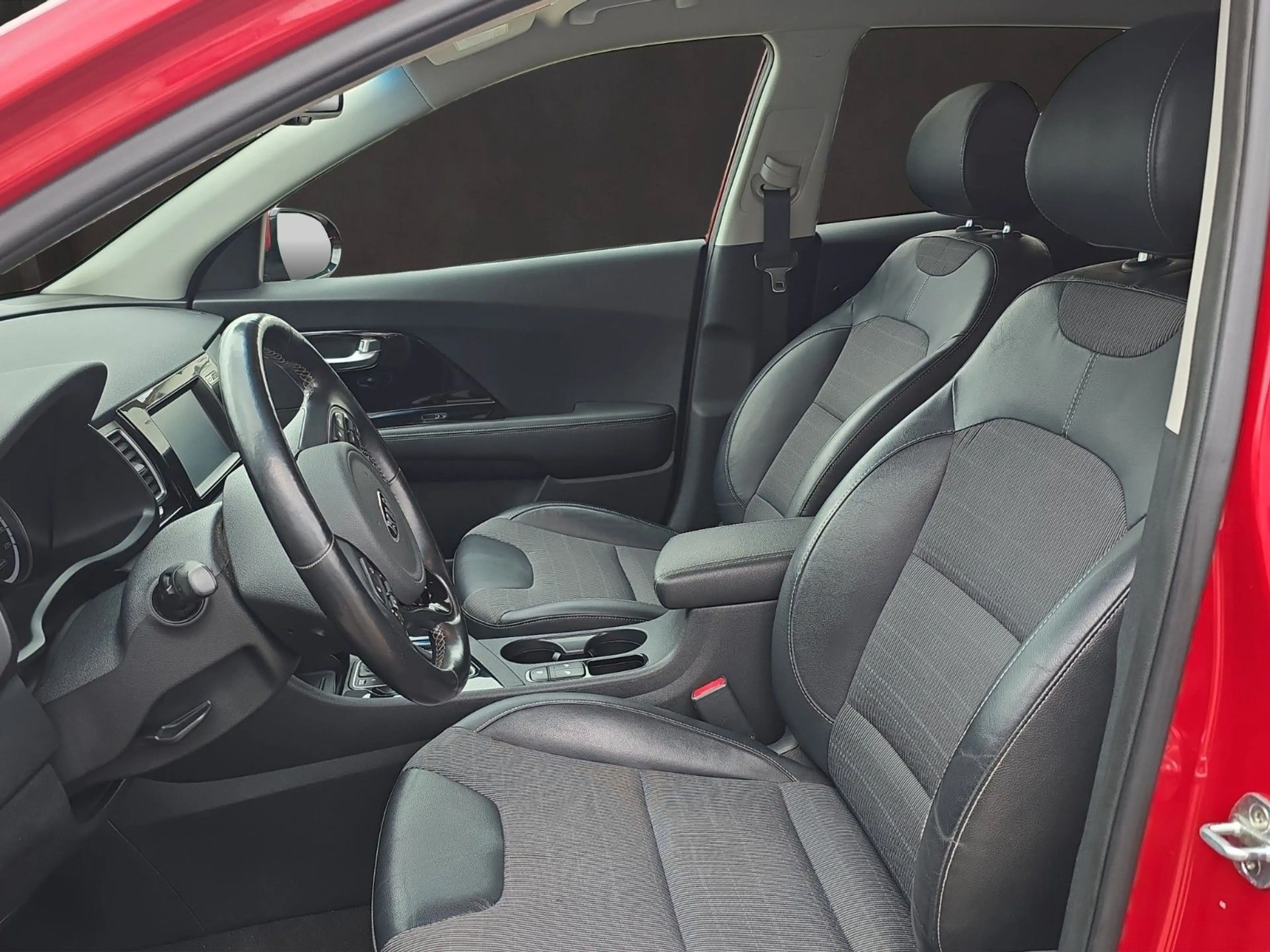 Kia Niro Vision/Drive-Assist-Pak/AHK/Schekh. — photo 9