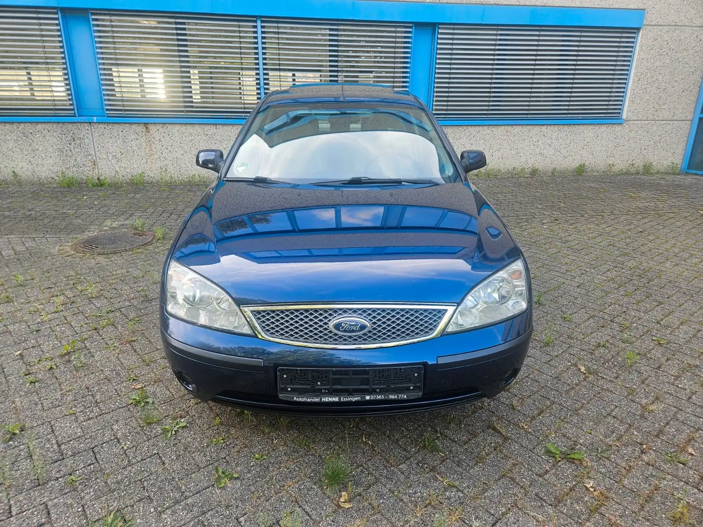 Ford Mondeo 2.5 V6 Ghia Limo-LEDER-KLIMA-AHK-TÜV NEU Blau - 2