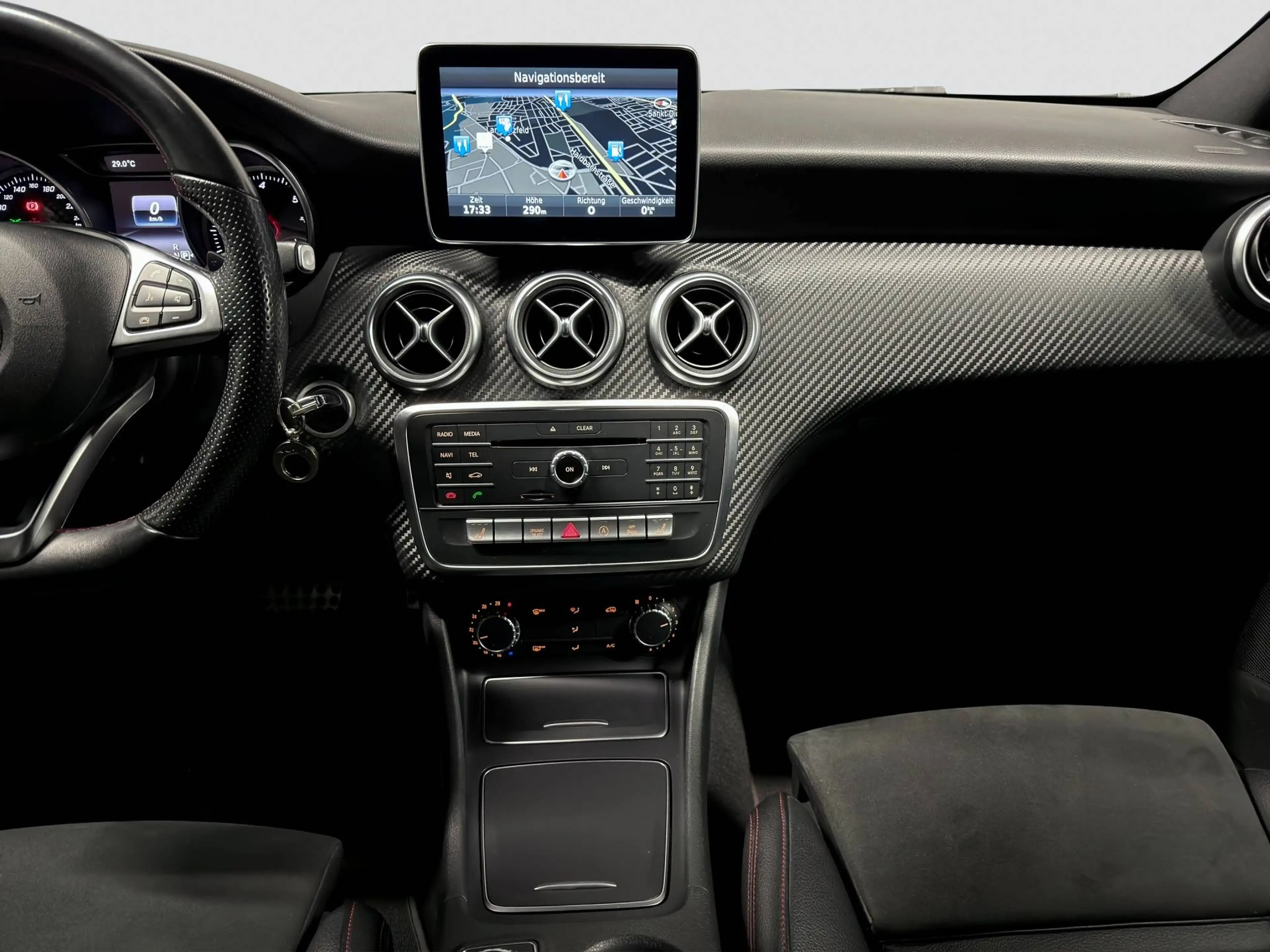 Mercedes-Benz A 180 d Aut. | AMG-line | LED | SHZ | NAVI | MOPF — photo 13