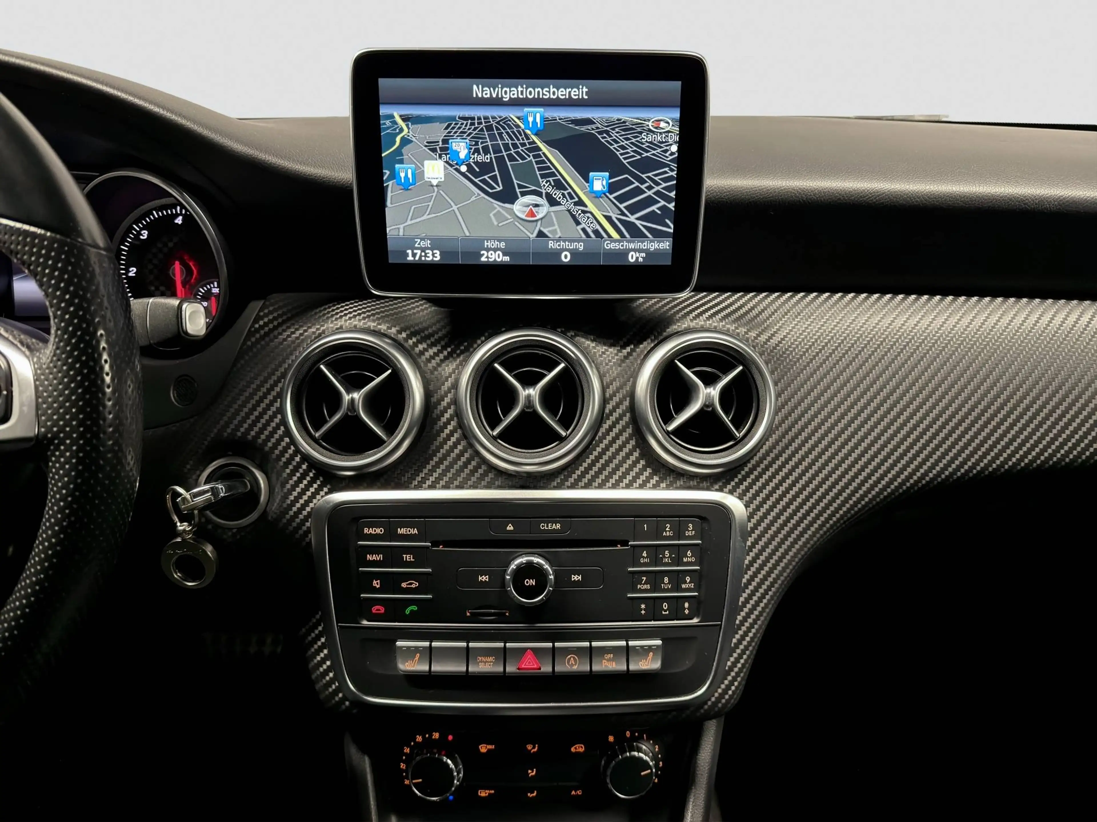 Mercedes-Benz A 180 d Aut. | AMG-line | LED | SHZ | NAVI | MOPF — photo 14