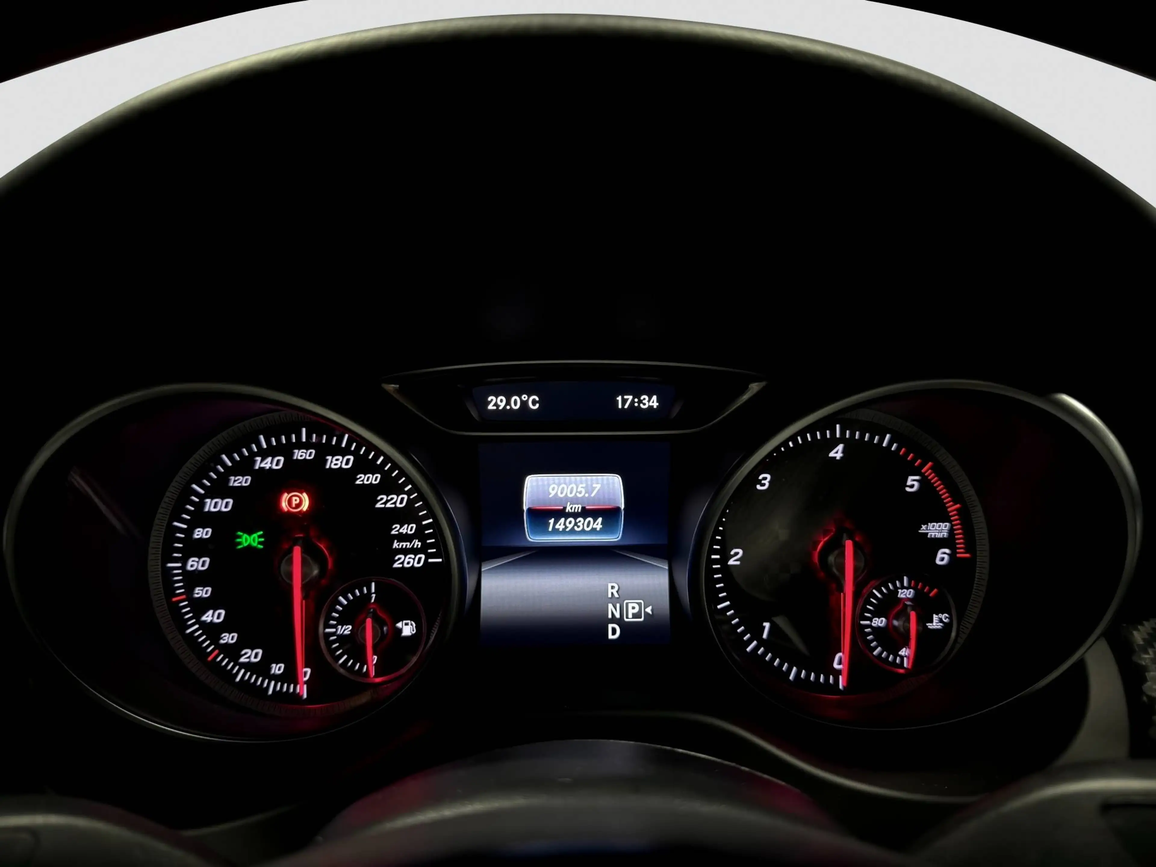 Mercedes-Benz A 180 d Aut. | AMG-line | LED | SHZ | NAVI | MOPF — photo 11