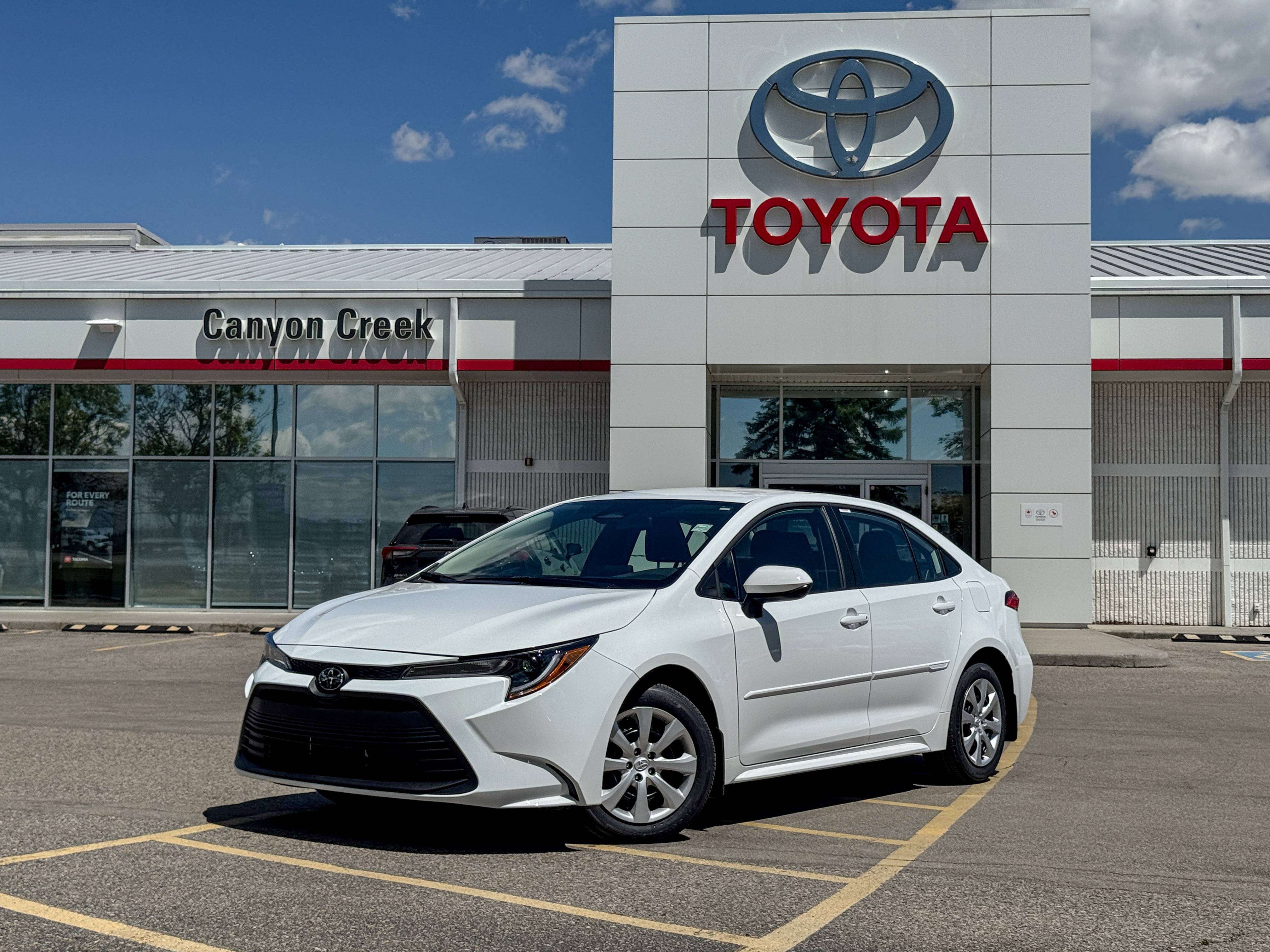 2026 Toyota Corolla LE FWD