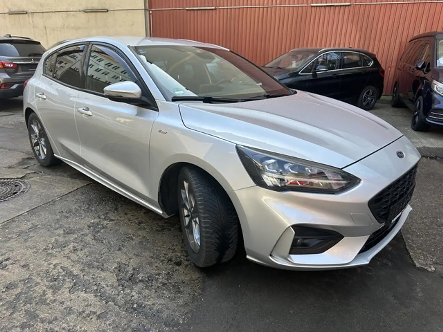 Ford Focus ST-Line Hybrid Navi CAM App Keyless-Go Argent - 1