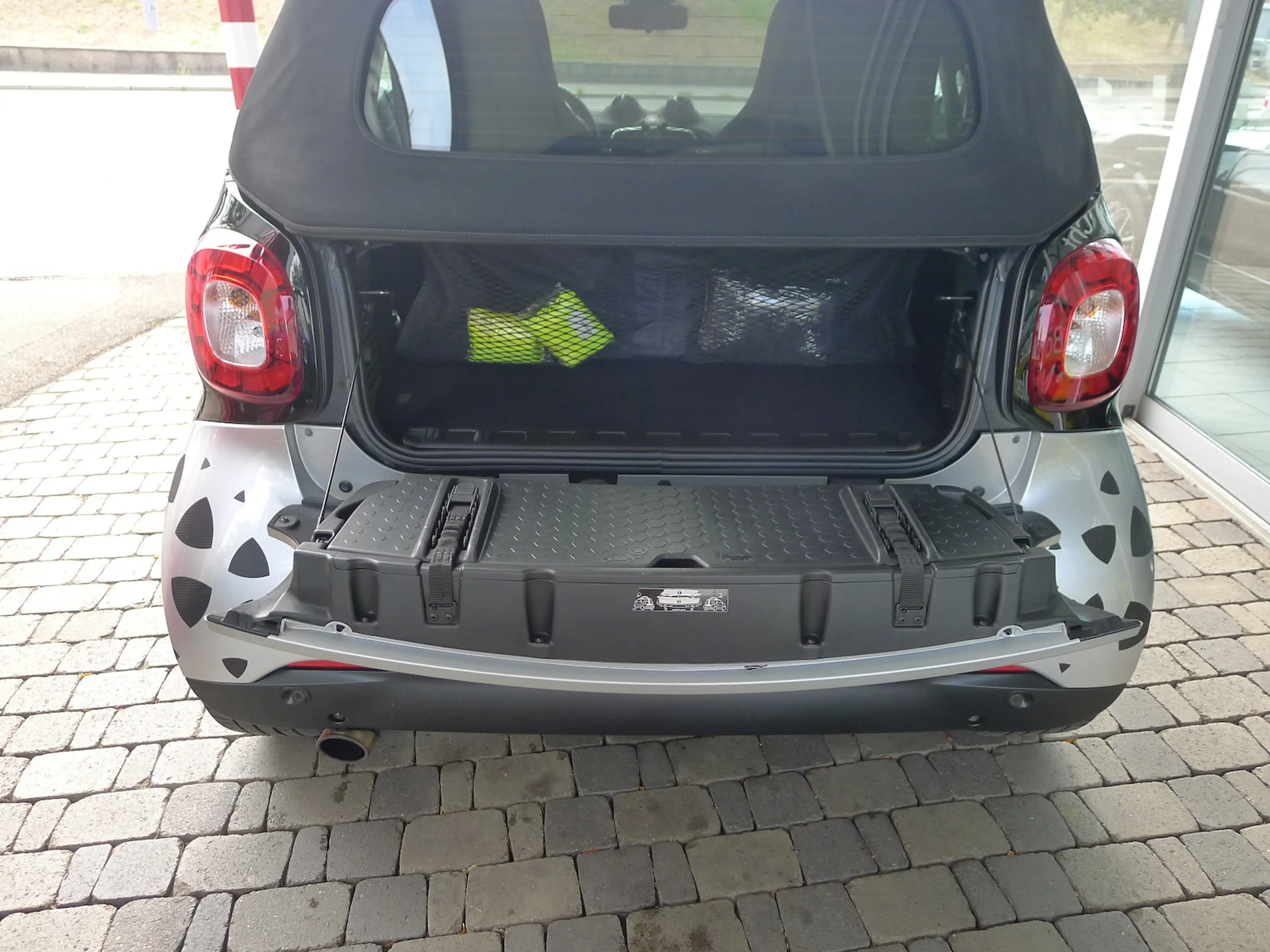 smart forTwo Cabrio 90 PS Automatik 28.000 km — photo 12
