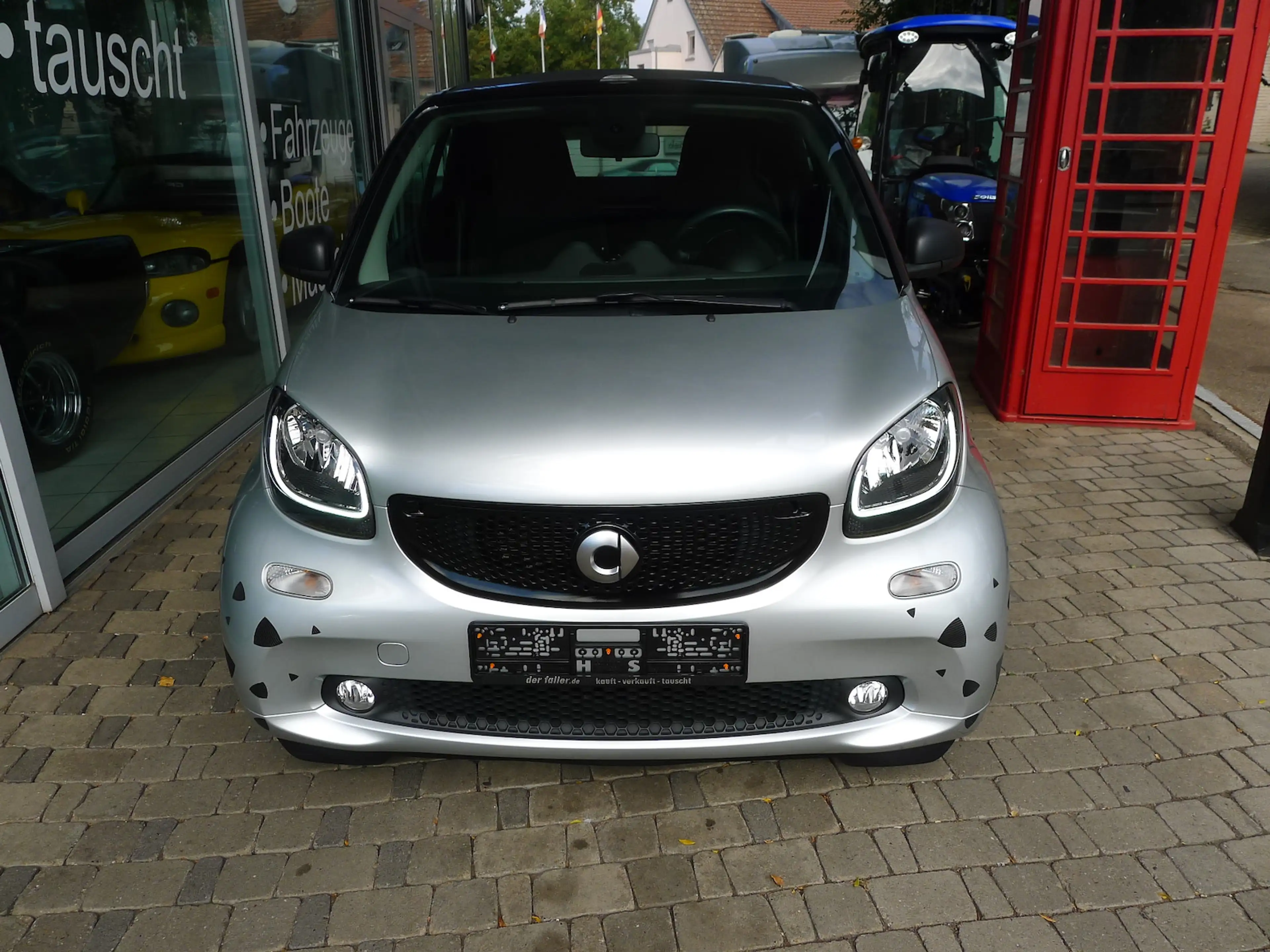 smart forTwo Cabrio 90 PS Automatik 28.000 km — photo 3