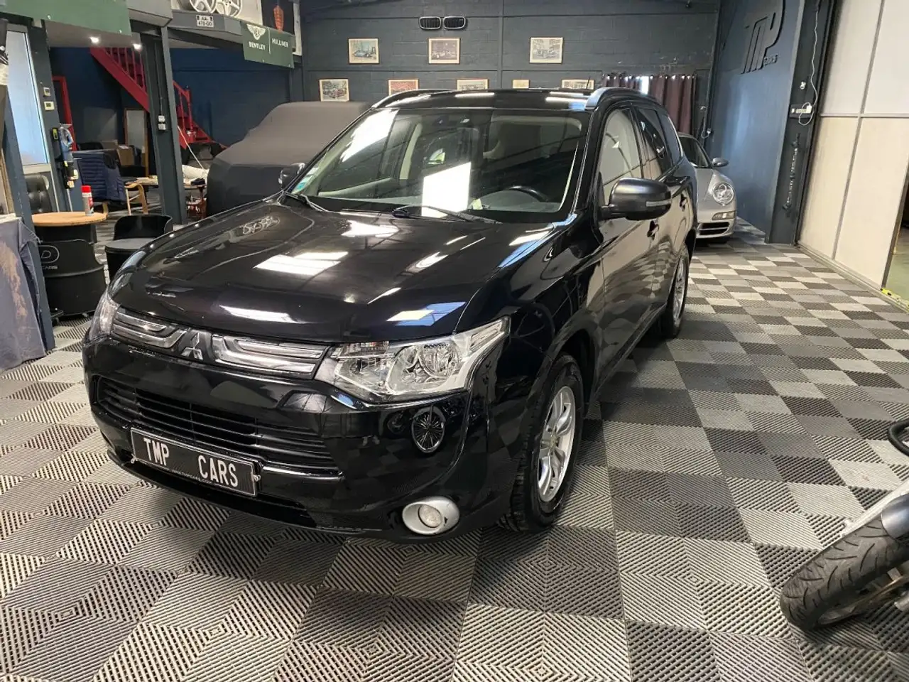 Mitsubishi Outlander 2.2 DI-D 150 ClearTec Invite 2WD