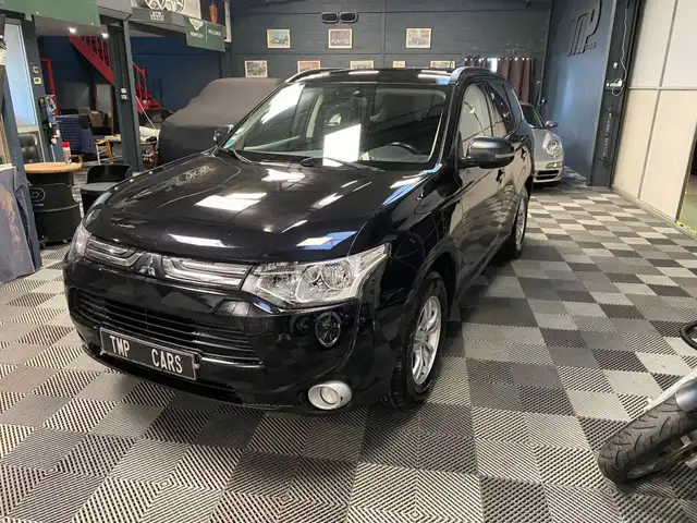 Mitsubishi Outlander 2.2 DI-D 150 ClearTec Invite 2WD