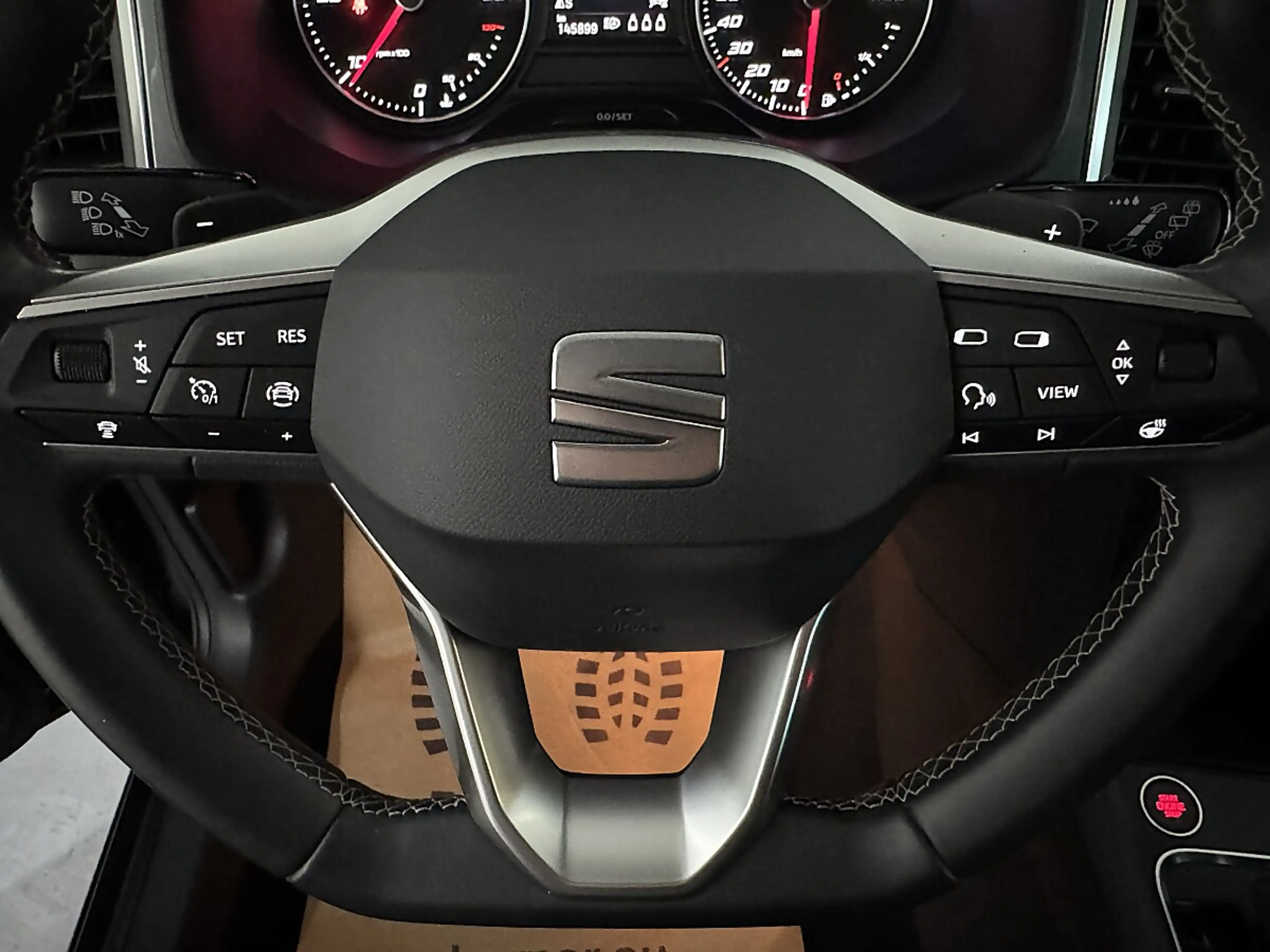 SEAT Ateca 2,0TDI DSG Style 4Drive *Standheizung*LED*NAVI*... — photo 7
