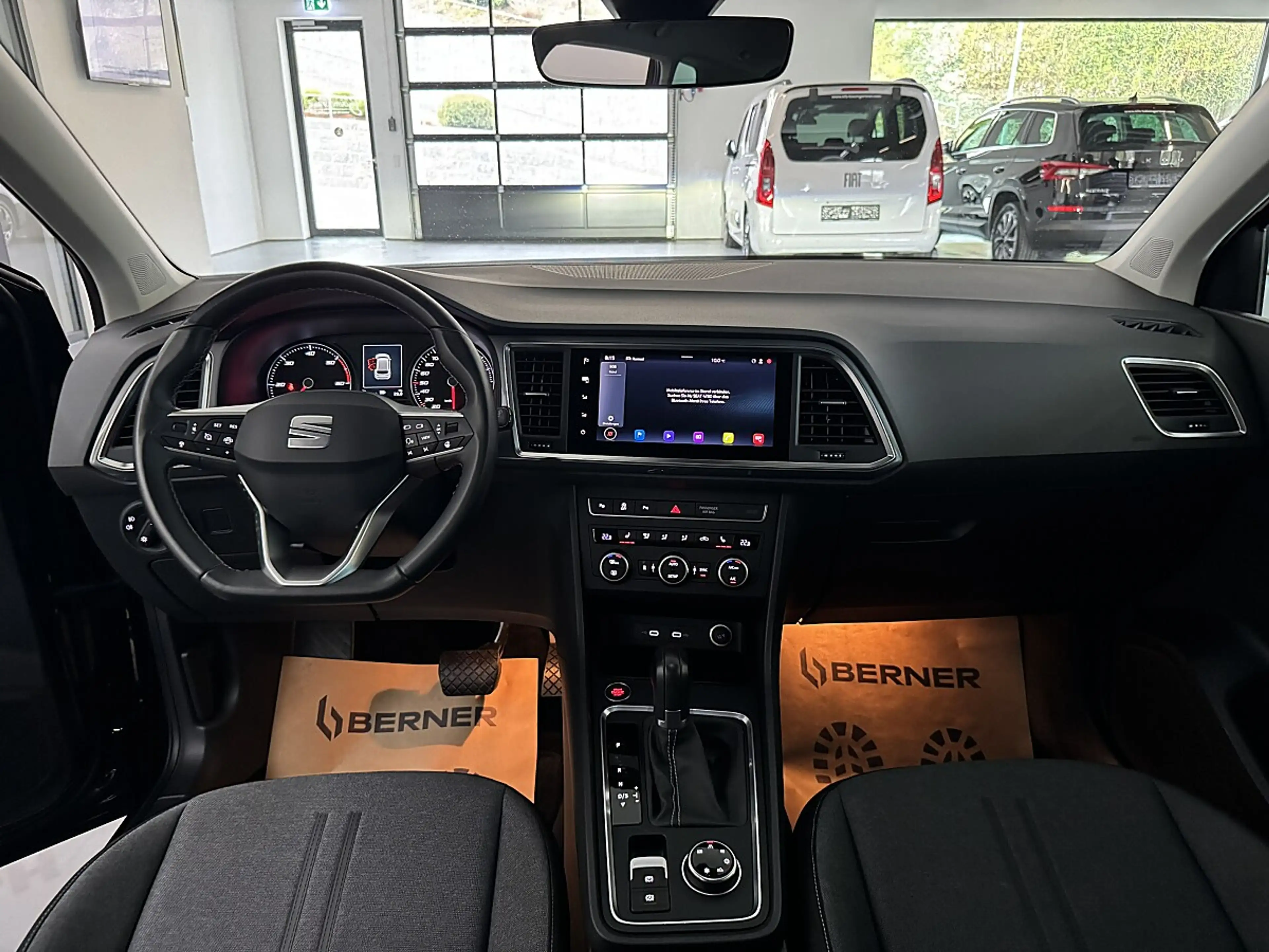 SEAT Ateca 2,0TDI DSG Style 4Drive *Standheizung*LED*NAVI*... — photo 10
