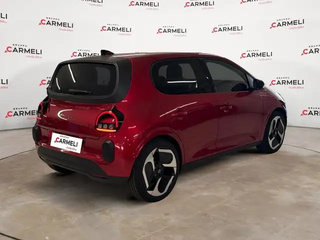 Renault Twingo view 4