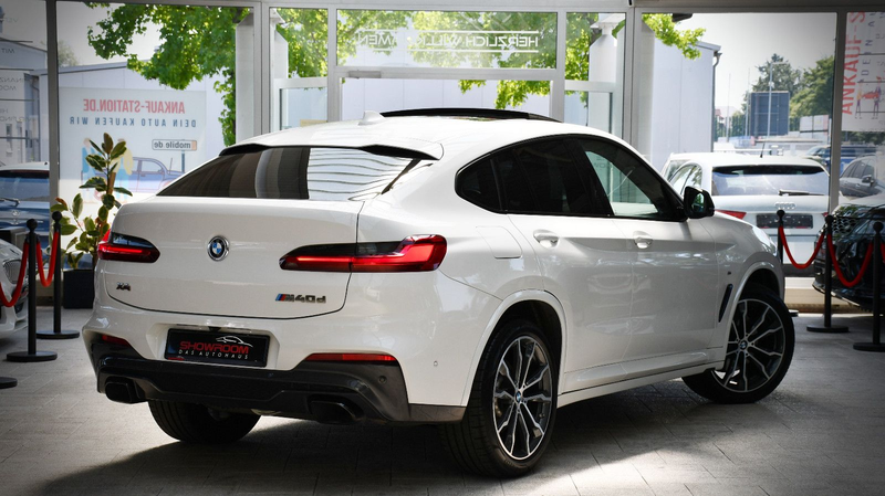 BMW X4 M40d ACC LED HUD 360° Pano Memory Ahk Voll! — photo 2