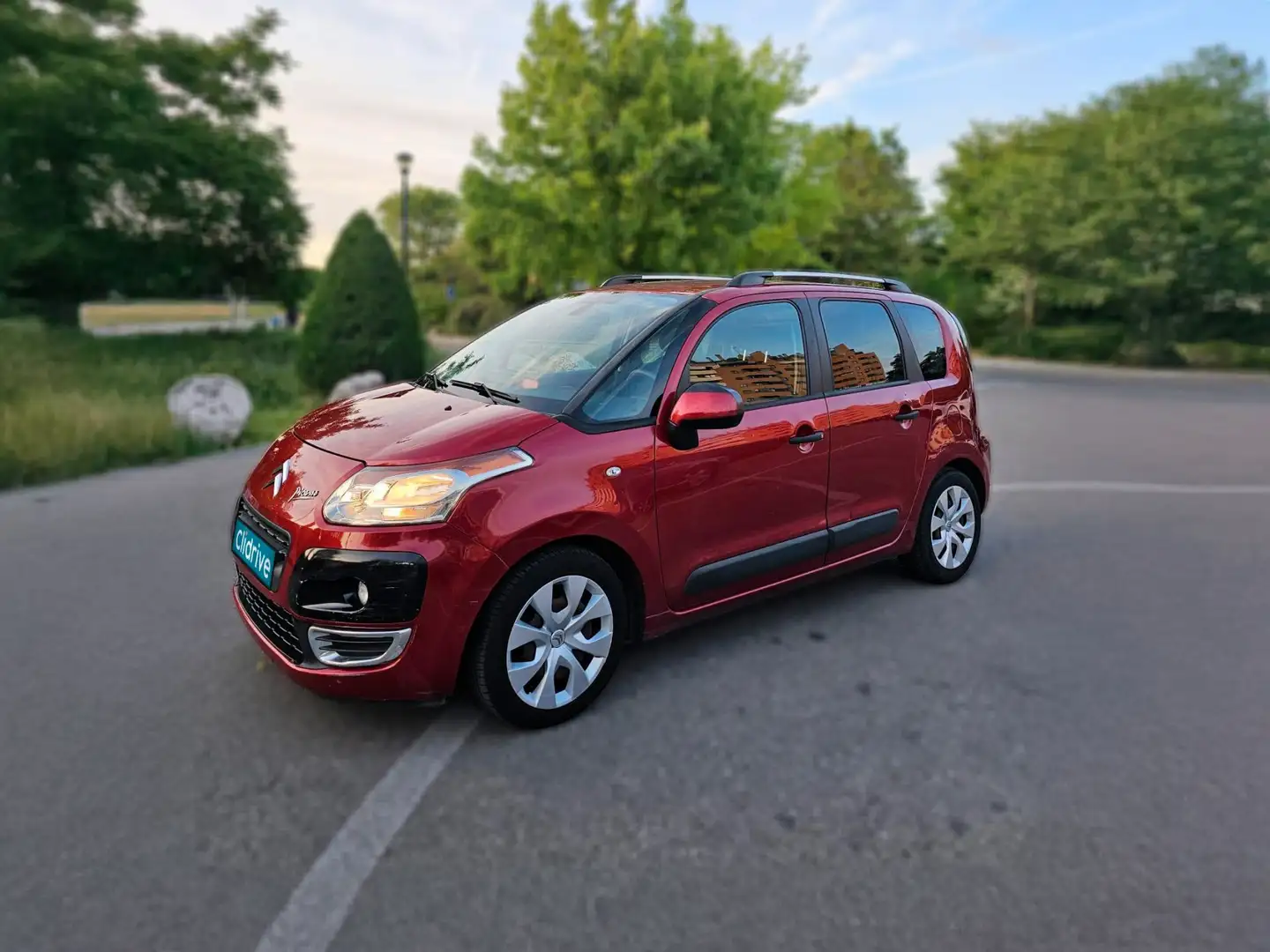 Citroen C3 Picasso 1.4 VTi Seduction Rojo - 2