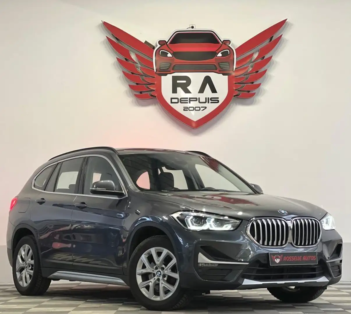 BMW X1 S DRIVE 18D 150CH X-LINE Grau - 1