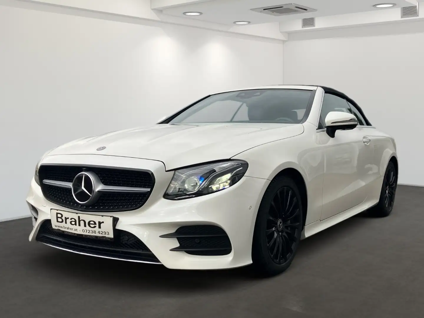 Mercedes-Benz E 300 Cabriolet KeyGo FAP LED Sitzklima Ambi AMG Weiß - 2