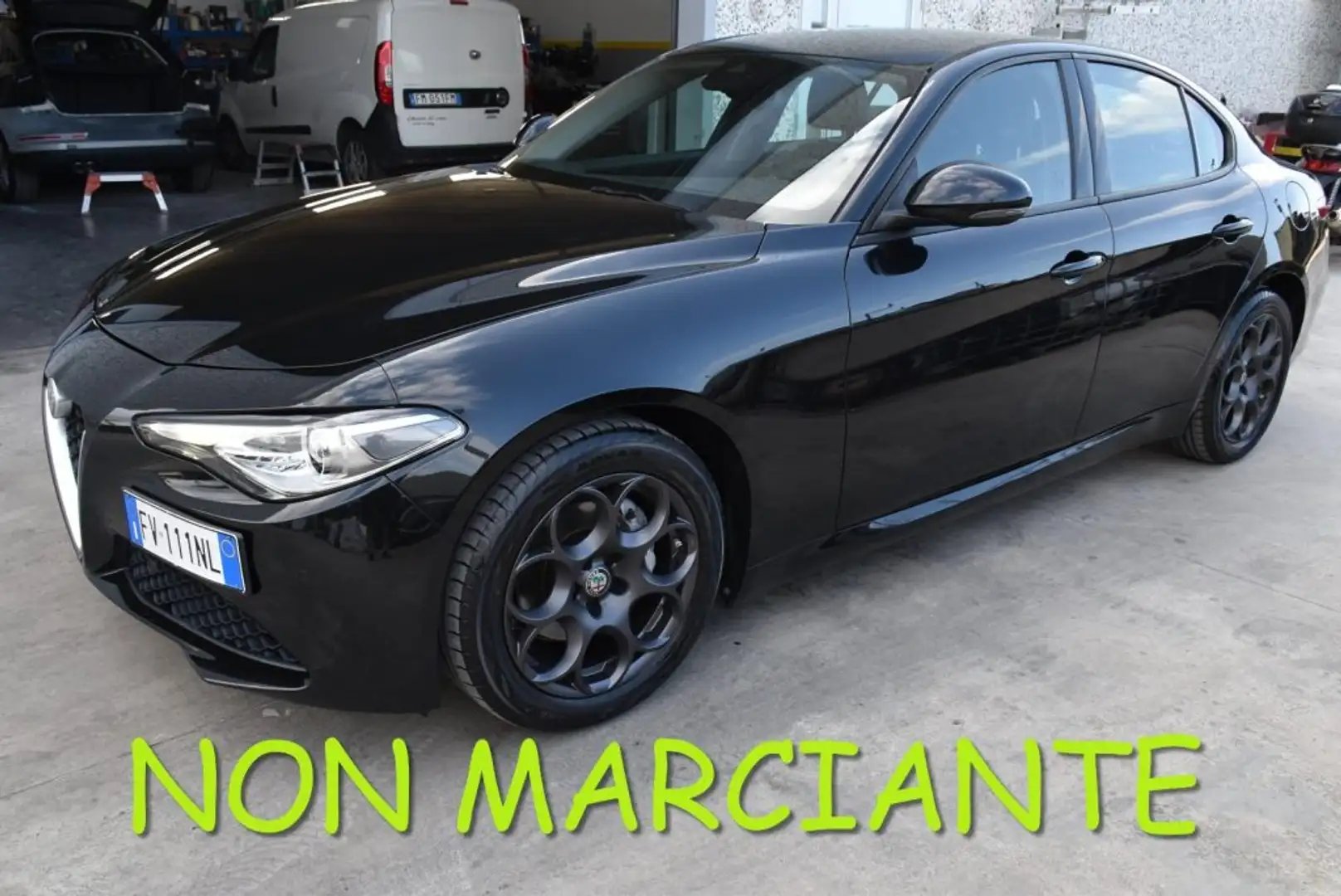 Alfa Romeo Giulia 2.2 Turbodiesel 190 CV Executive Nero - 1