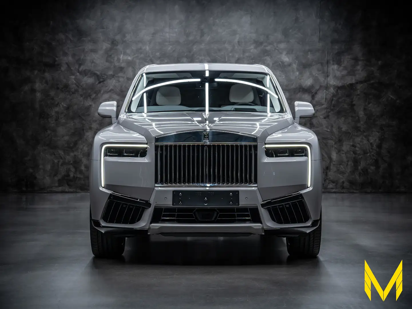 Rolls-Royce Cullinan SERIES II BESPOKE|SHOOTING|REAR|MY2026| Grau - 2