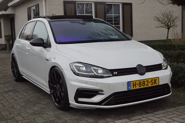 Volkswagen Golf R R 2.0 TSI 4-motion (400pk) Pano/Porsche remmen/Mot