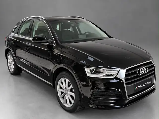 Audi Q3 view 2