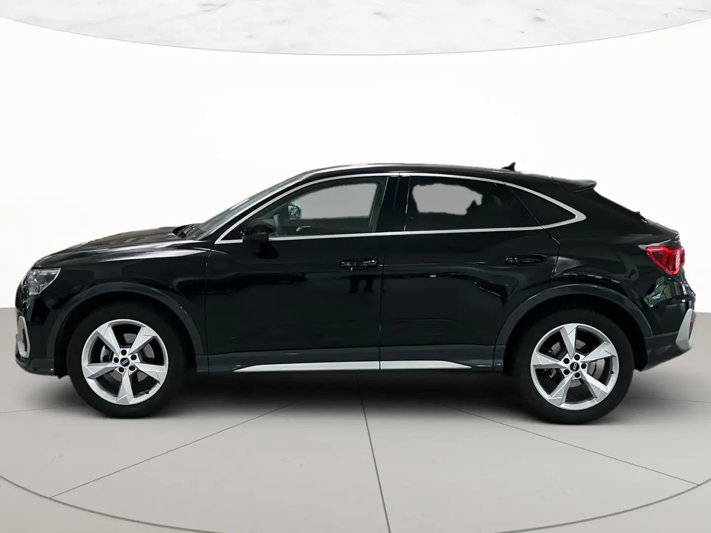 Audi Q3 sportback 35 1.5 tfsi s-tronic Noir - 2