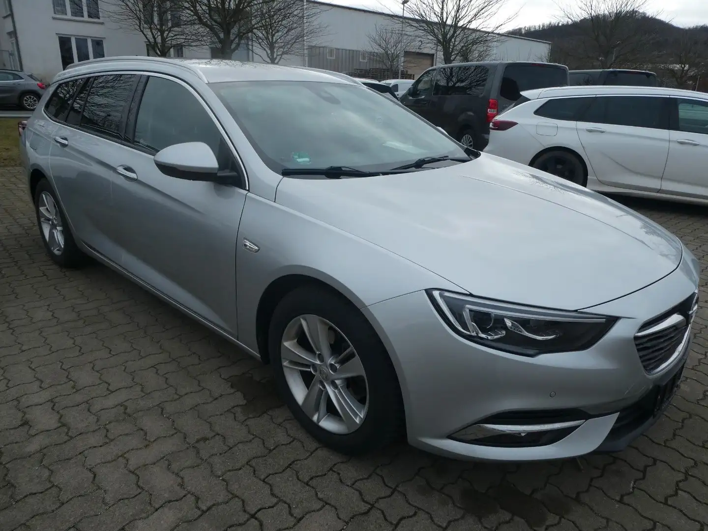 Opel Insignia B Sports Tourer Innovation+Matrix LED Silber - 2