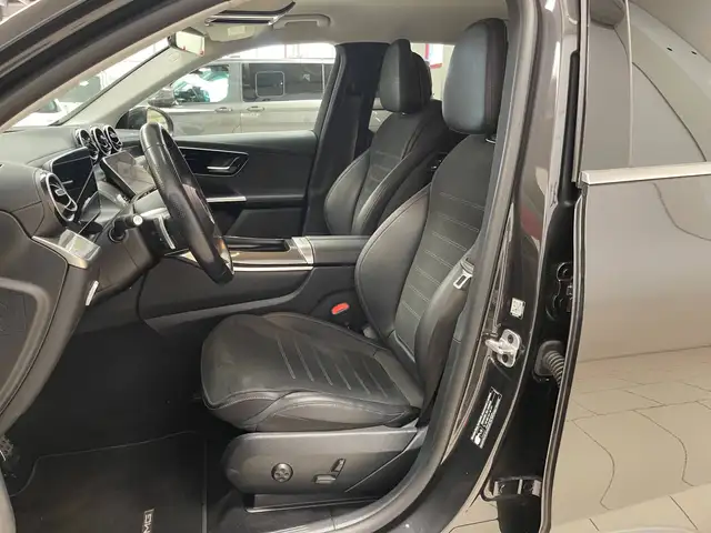 Mercedes-Benz 300 view 8
