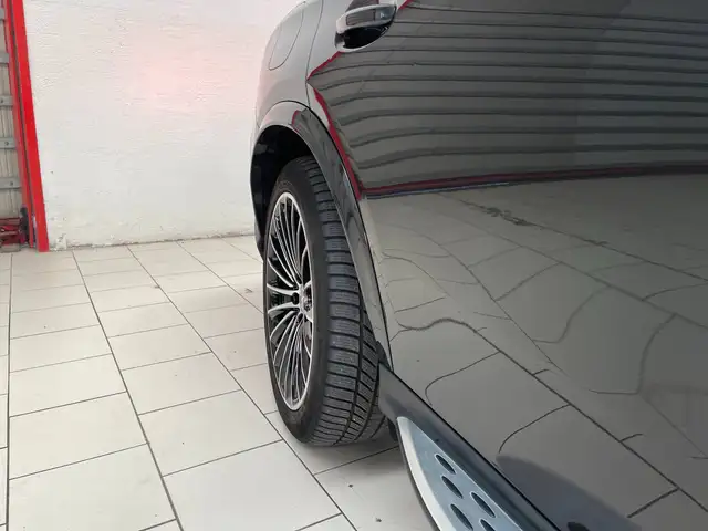 Mercedes-Benz 300 view 15